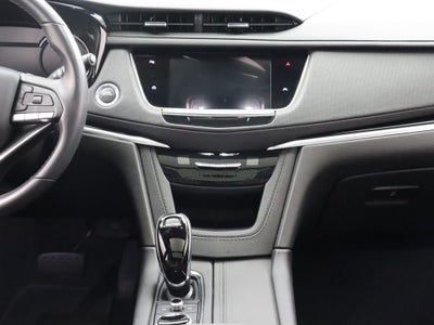 2024 Cadillac XT6 Luxury AWD