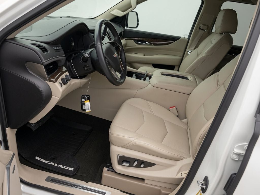 2019 Cadillac Escalade ESV Luxury