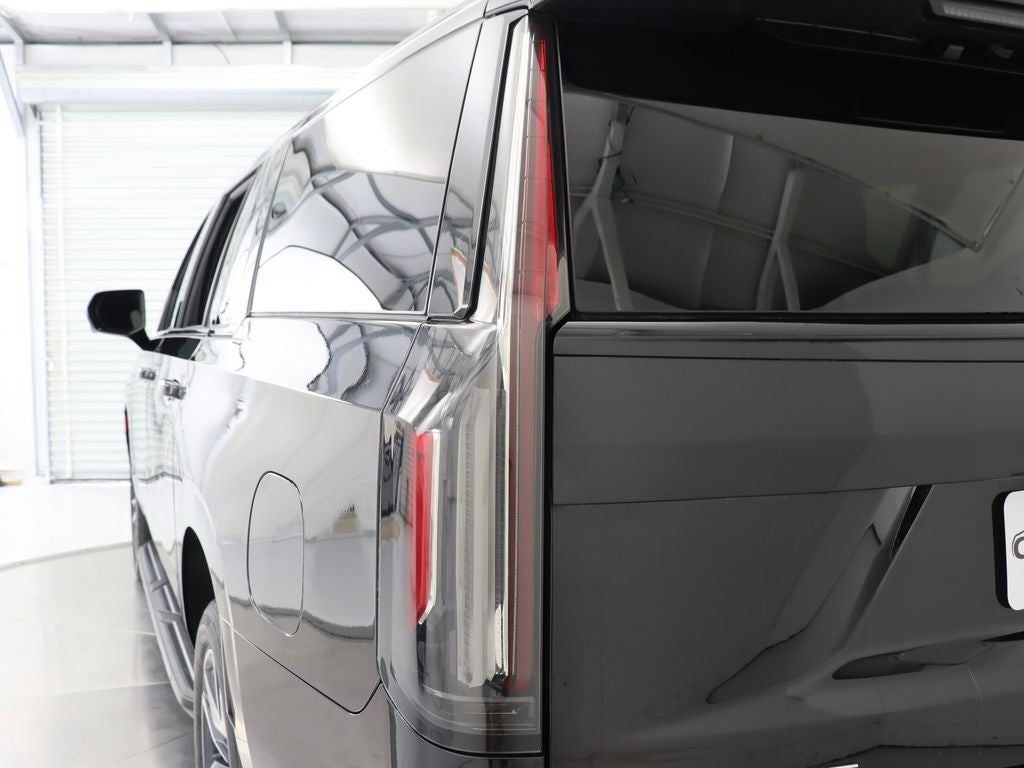 2023 Cadillac Escalade ESV Sport AWD Navigation