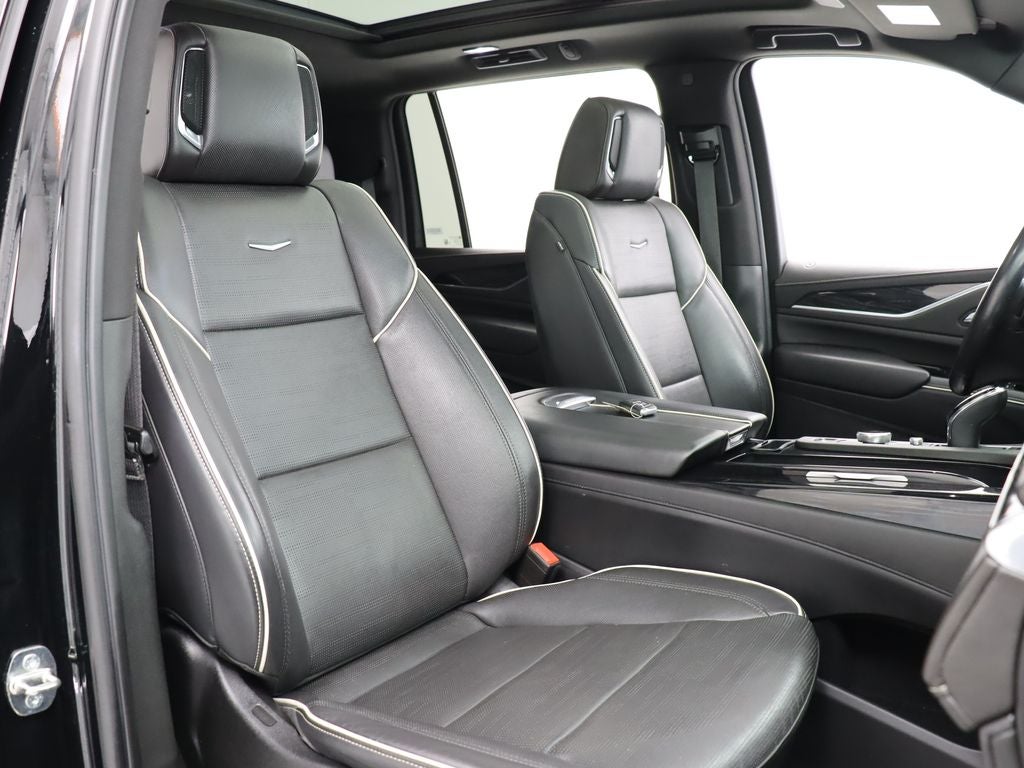 2023 Cadillac Escalade ESV Sport AWD Navigation