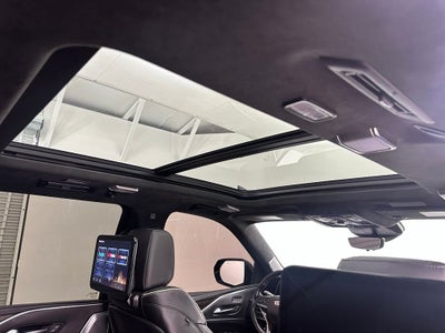 2022 Cadillac Escalade ESV Sport Platinum 4WD Navigation