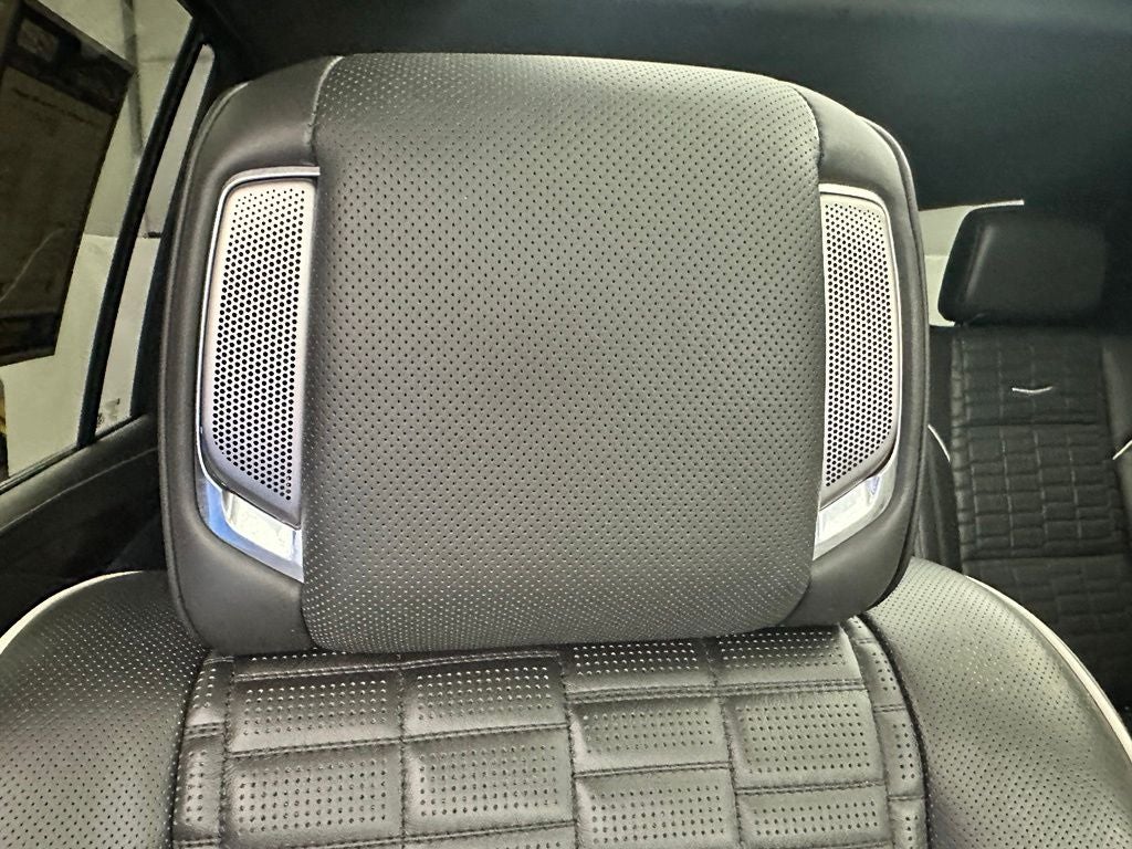 2022 Cadillac Escalade ESV Sport Platinum 4WD Navigation