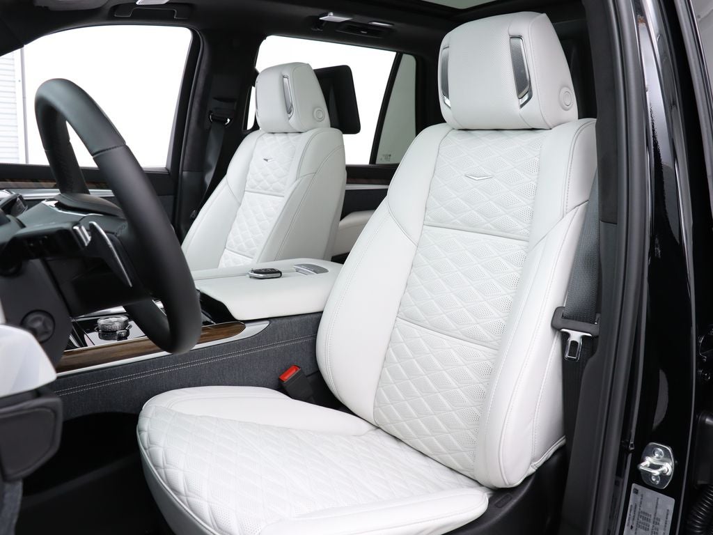 2026 Cadillac Escalade Platinum Sport 4WD Executive Pkg