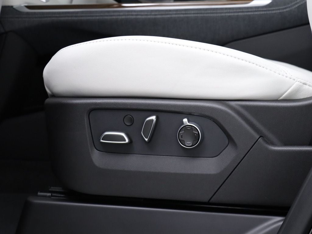 2026 Cadillac Escalade Platinum Sport 4WD Executive Pkg