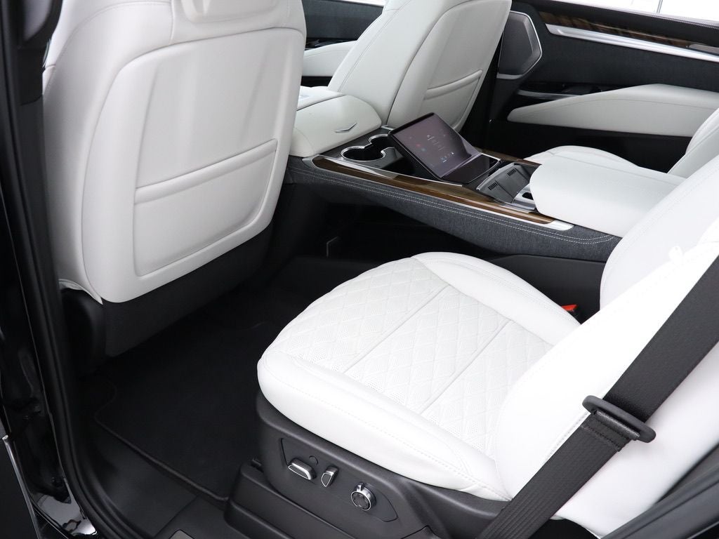 2026 Cadillac Escalade Platinum Sport 4WD Executive Pkg