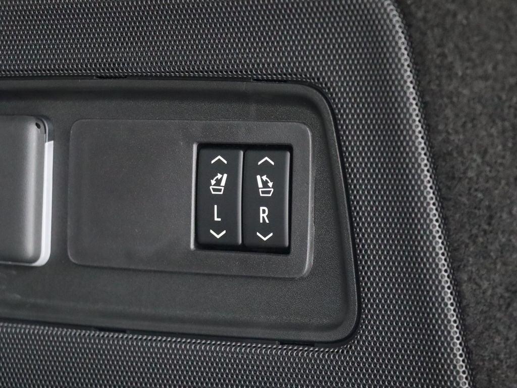 2026 Cadillac Escalade Platinum Sport 4WD Executive Pkg