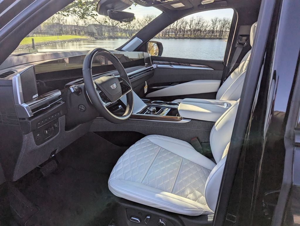 2026 Cadillac Escalade Platinum Sport 4WD Executive Pkg