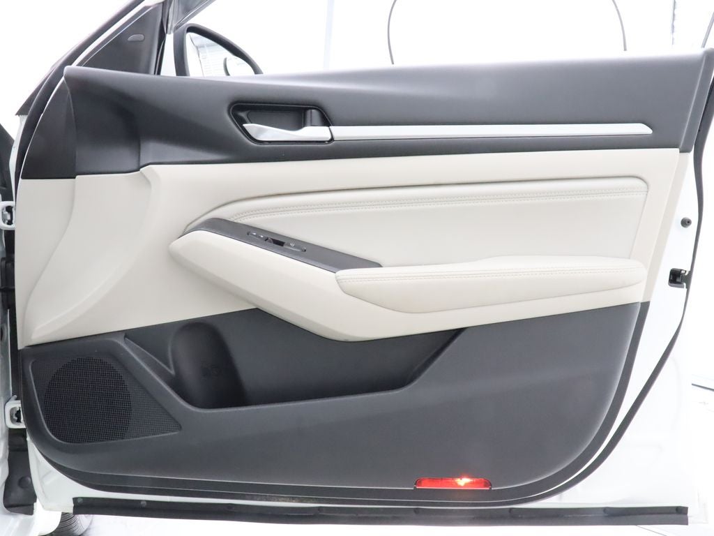 2019 Nissan Altima 2.5 Platinum