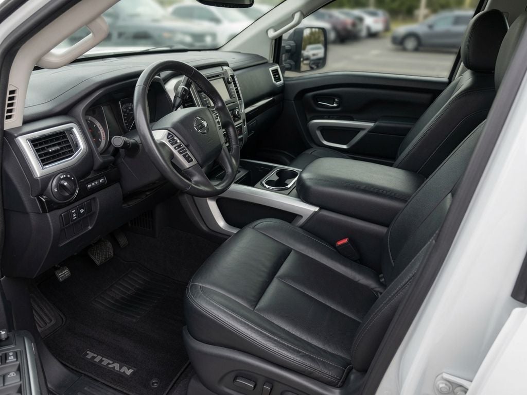 2018 Nissan Titan SV