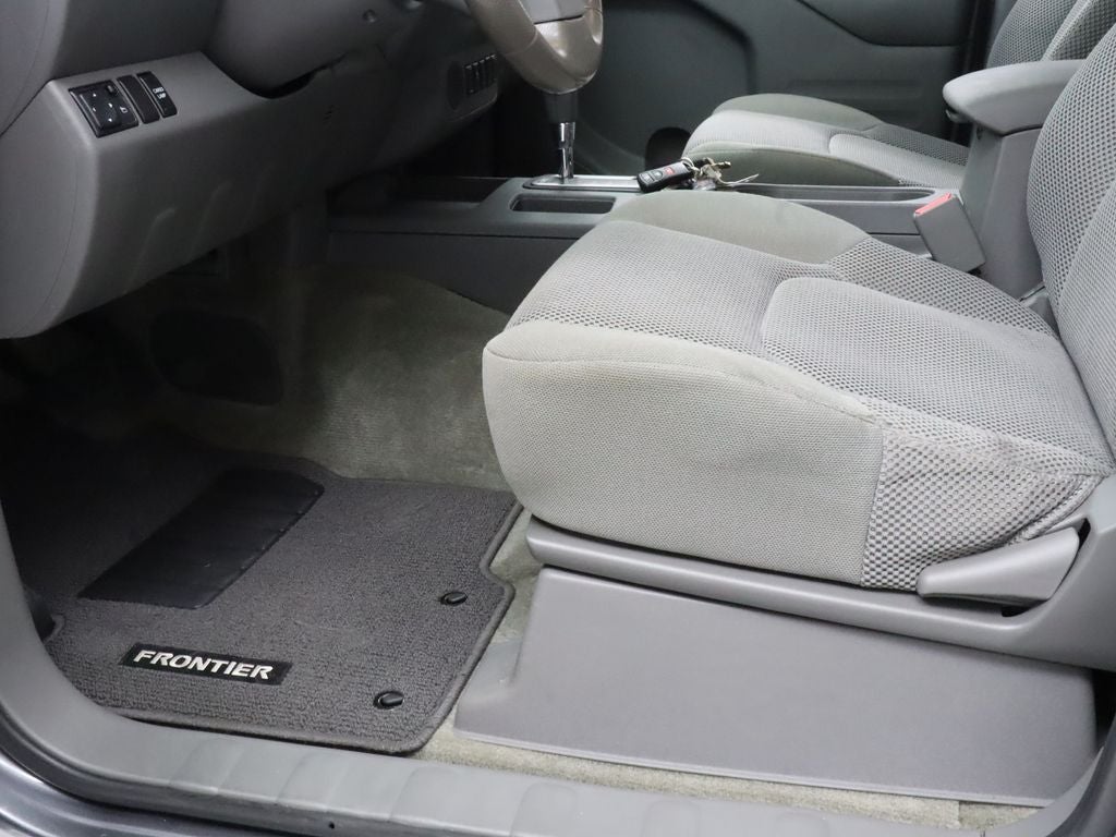 2017 Nissan Frontier SV Crew Cab