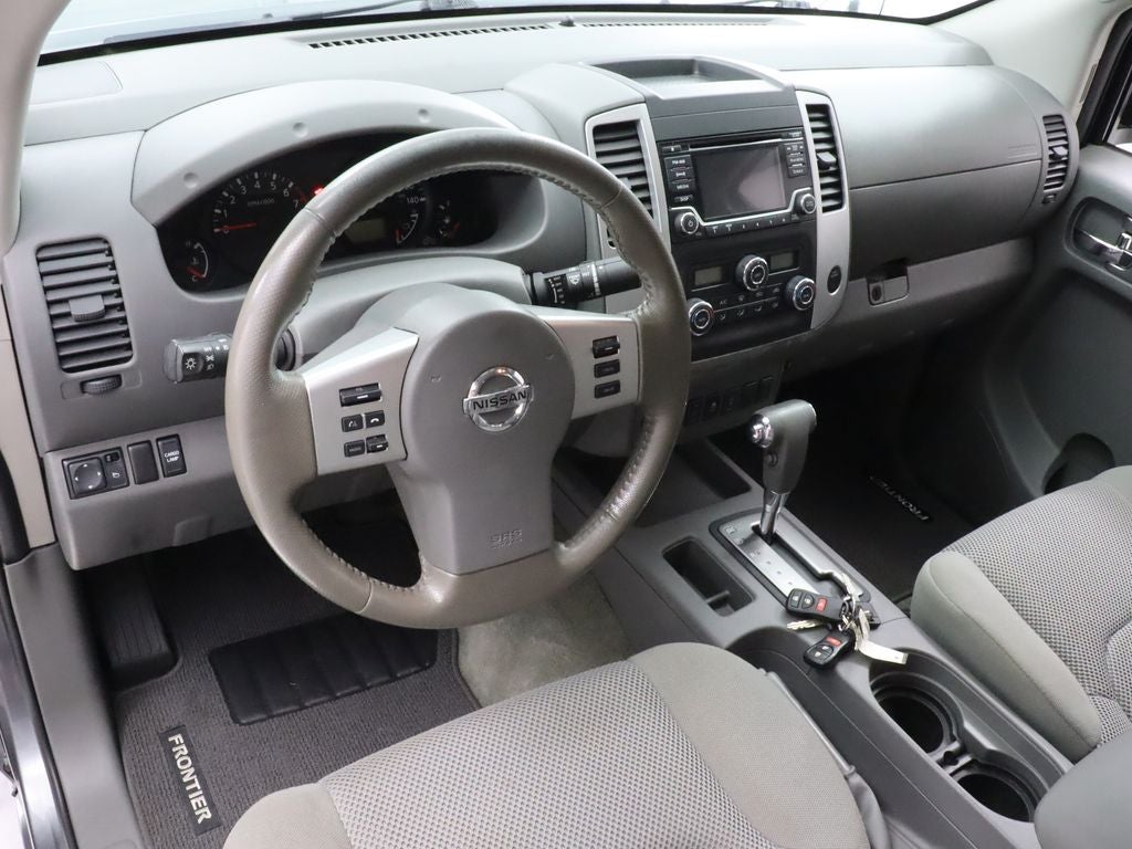 2017 Nissan Frontier SV Crew Cab