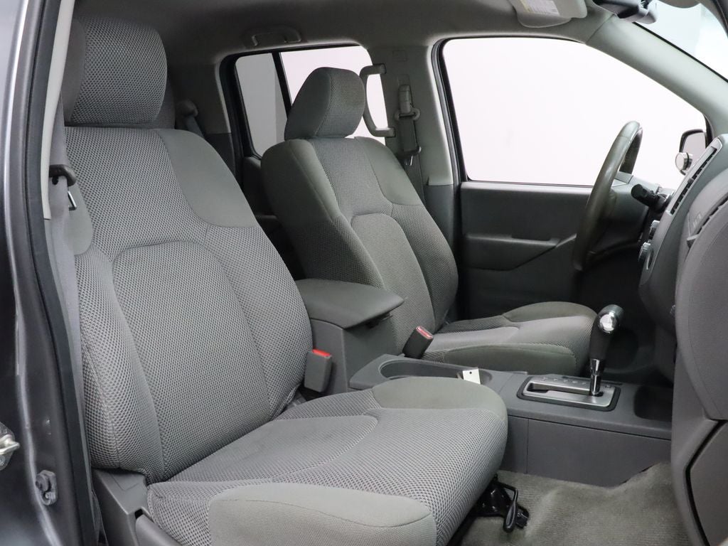 2017 Nissan Frontier SV Crew Cab
