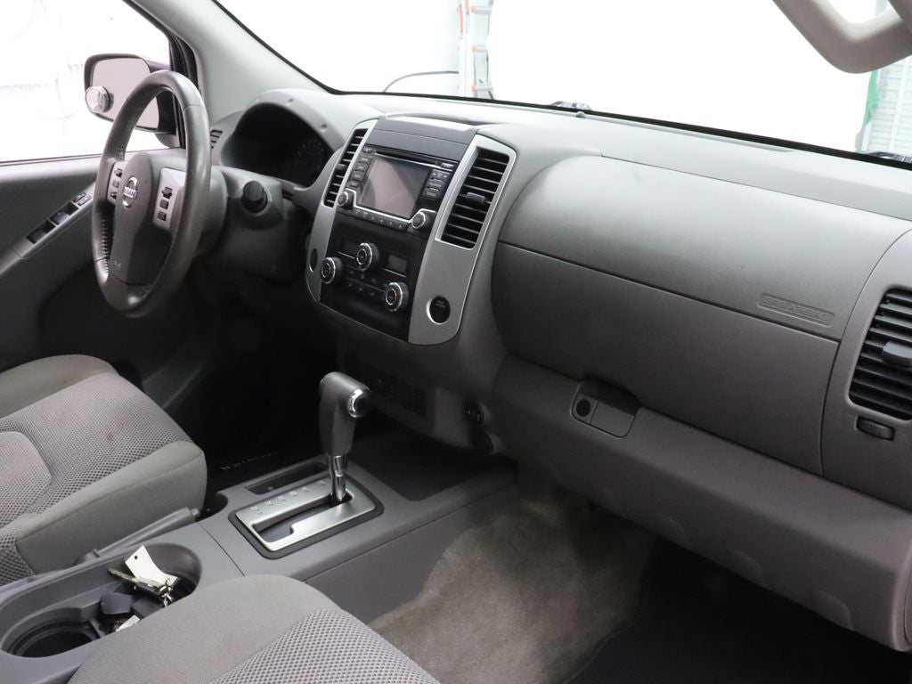 2017 Nissan Frontier SV Crew Cab