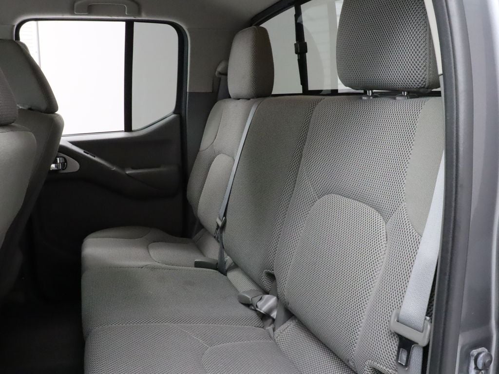 2017 Nissan Frontier SV Crew Cab