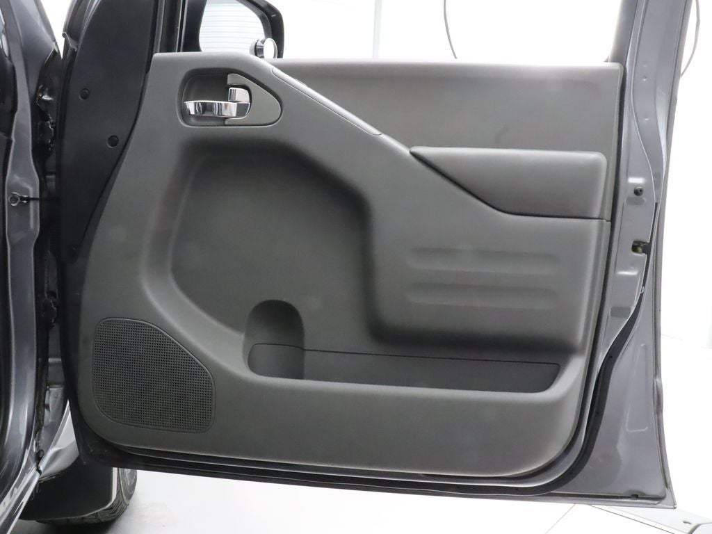 2017 Nissan Frontier SV Crew Cab