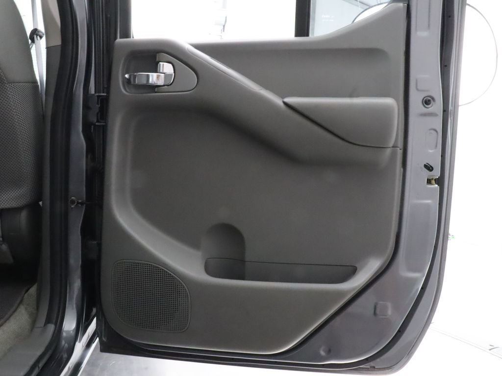 2017 Nissan Frontier SV Crew Cab