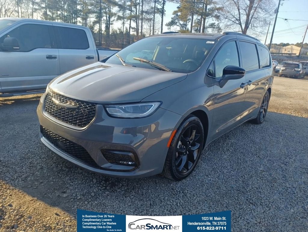 2022 Chrysler Pacifica Touring L