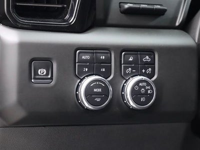 2025 GMC Sierra 1500 AT4 4WD Navigation