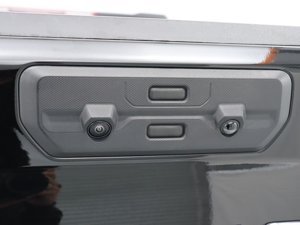 2025 GMC Sierra 1500 AT4 4WD Navigation