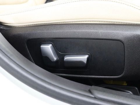 2023 BMW 3 Series 330i Navigation