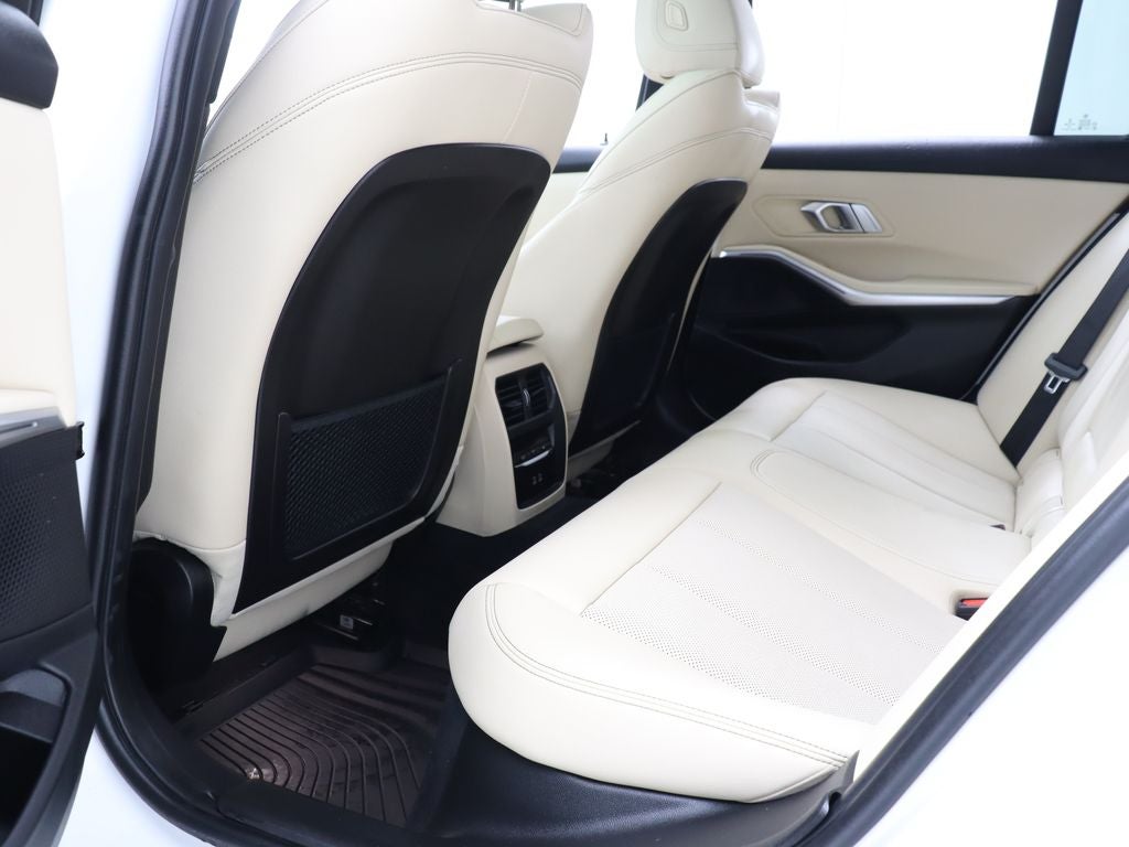 2023 BMW 3 Series 330i Navigation