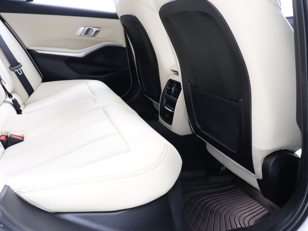 2023 BMW 3 Series 330i Navigation