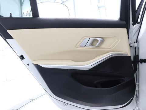 2023 BMW 3 Series 330i Navigation