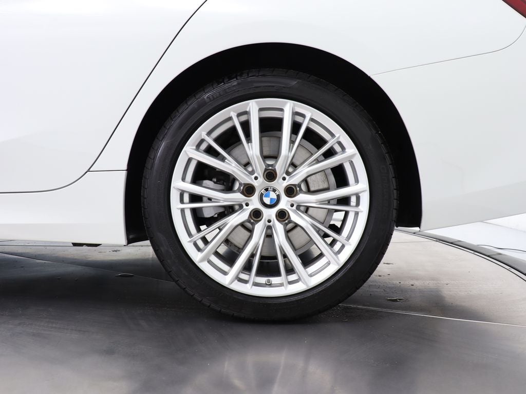 2023 BMW 3 Series 330i Navigation