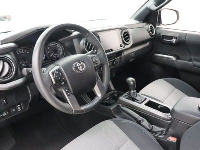 2022 Toyota Tacoma TRD Off-Road V6