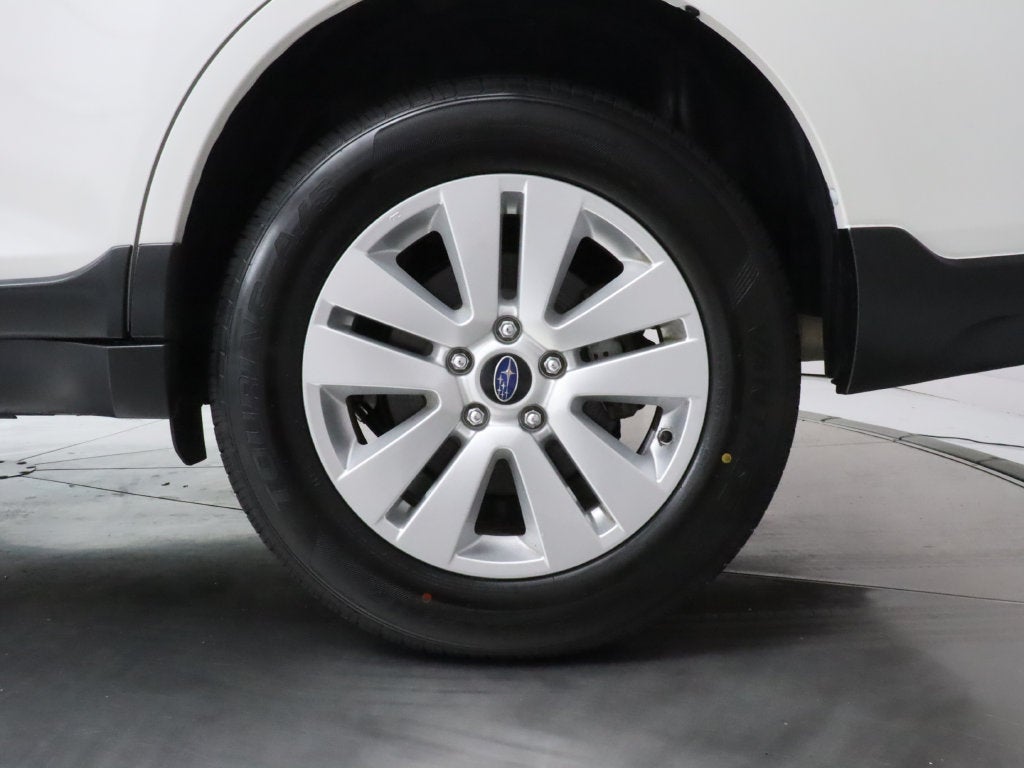 2017 Subaru Outback 2.5i Premium AWD