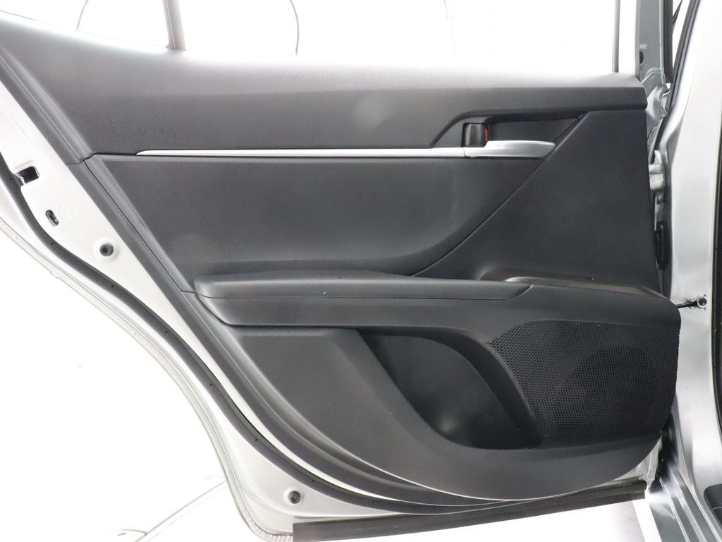 2023 Toyota Camry Hybrid LE