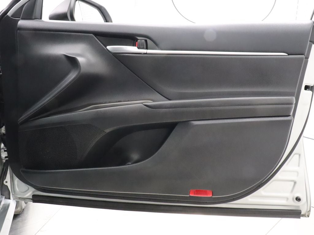 2023 Toyota Camry Hybrid LE