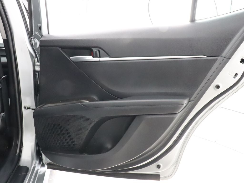 2023 Toyota Camry Hybrid LE