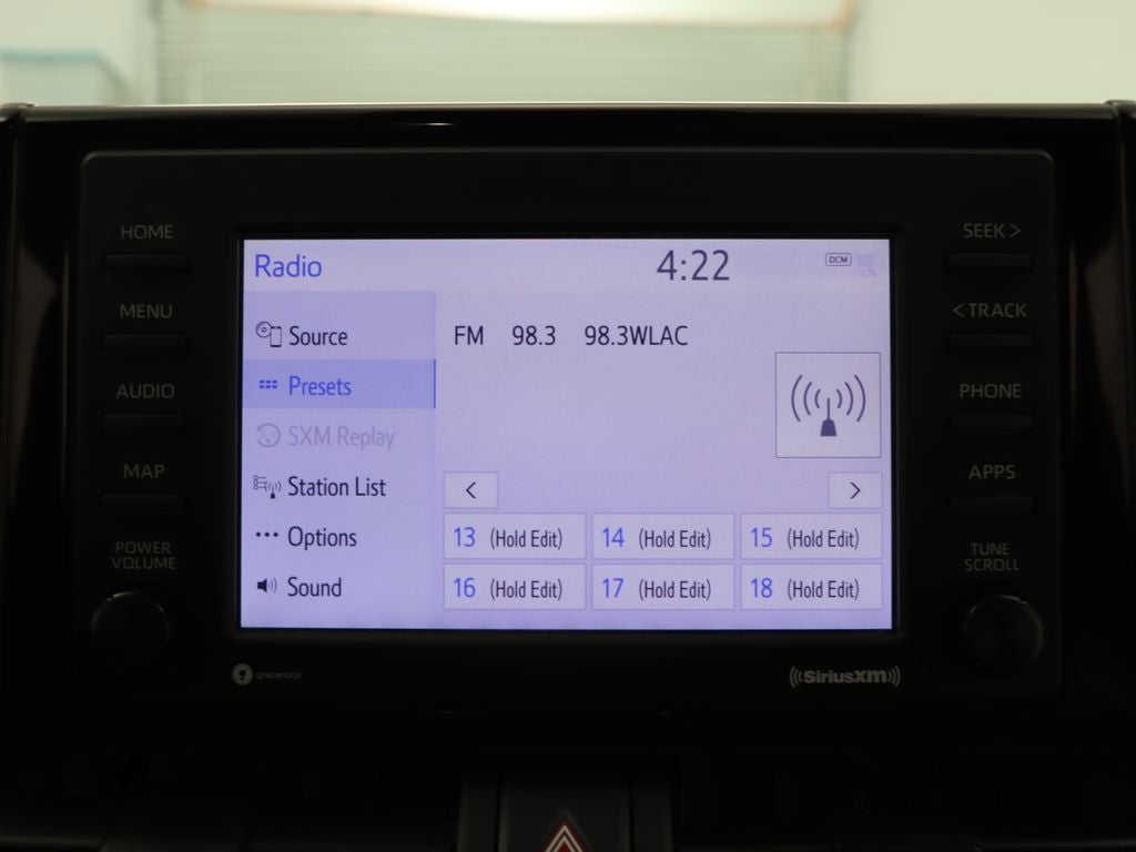 2022 Toyota RAV4 Hybrid SE AWD