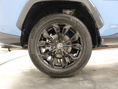 2022 Toyota RAV4 Hybrid SE AWD