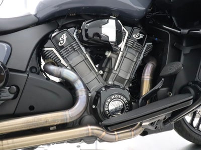 2023 Indian Pursuit Dark Horse