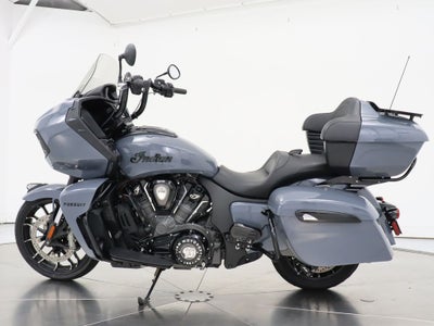 2023 Indian Pursuit Dark Horse