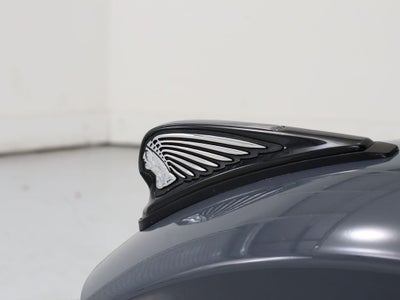 2023 Indian Pursuit Dark Horse