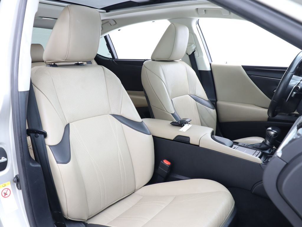 2019 Lexus ES 350 Ultra Luxury