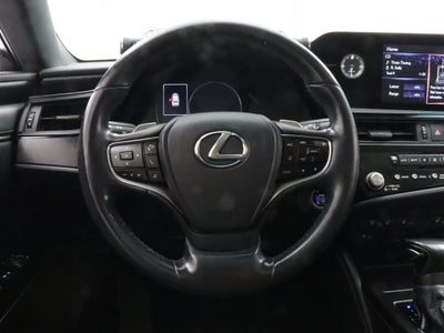 2022 Lexus ES 300h Premium Navigation