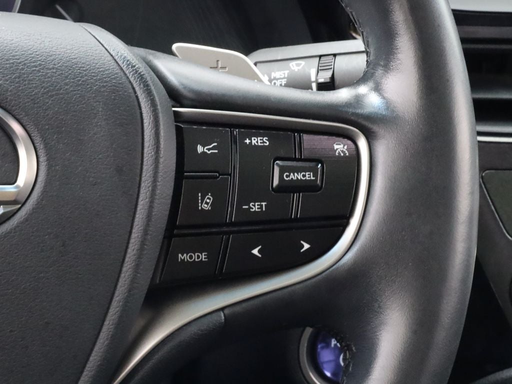 2022 Lexus ES 300h Premium Navigation