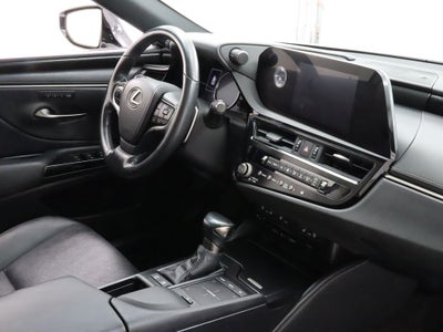 2022 Lexus ES 300h Premium Navigation