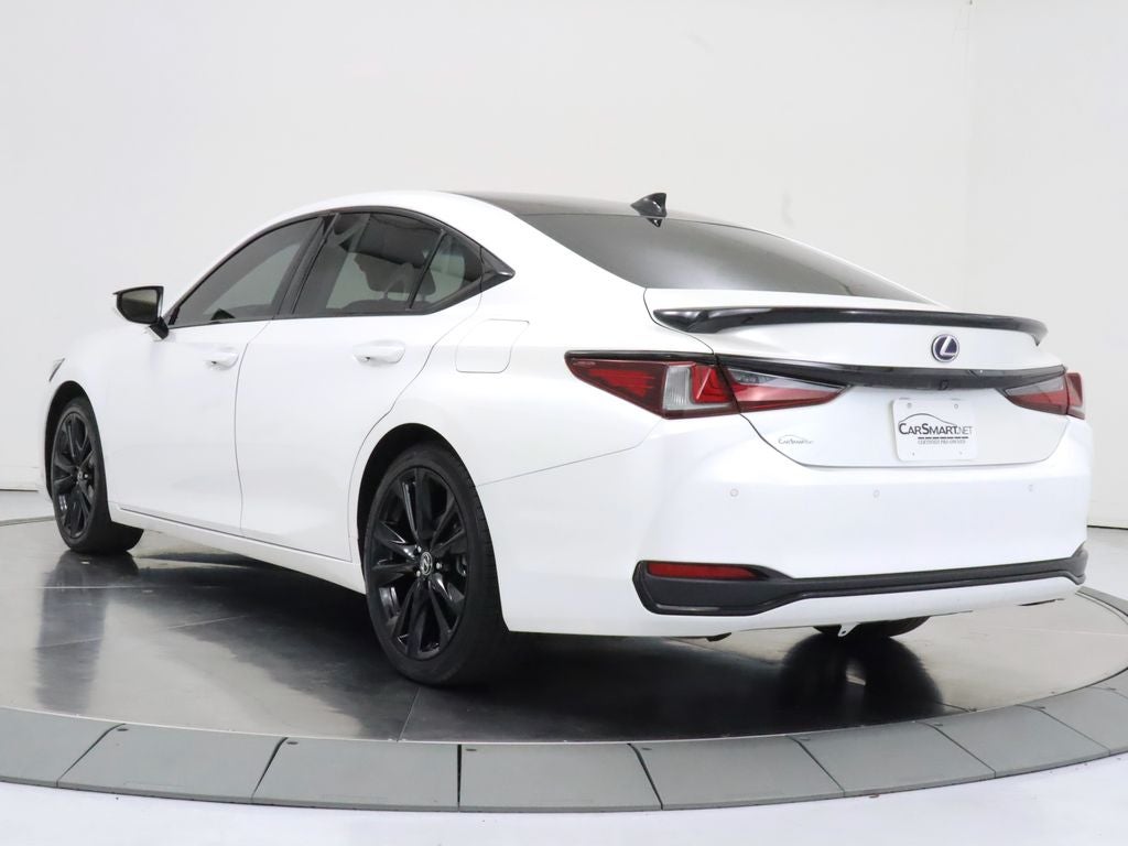 2022 Lexus ES 300h Premium Navigation