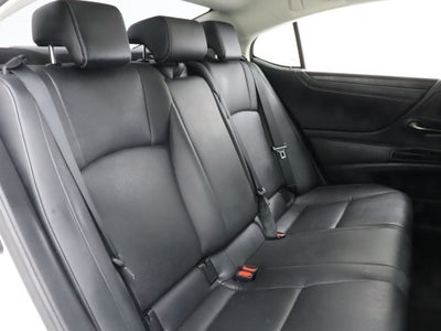 2022 Lexus ES 300h Premium Navigation