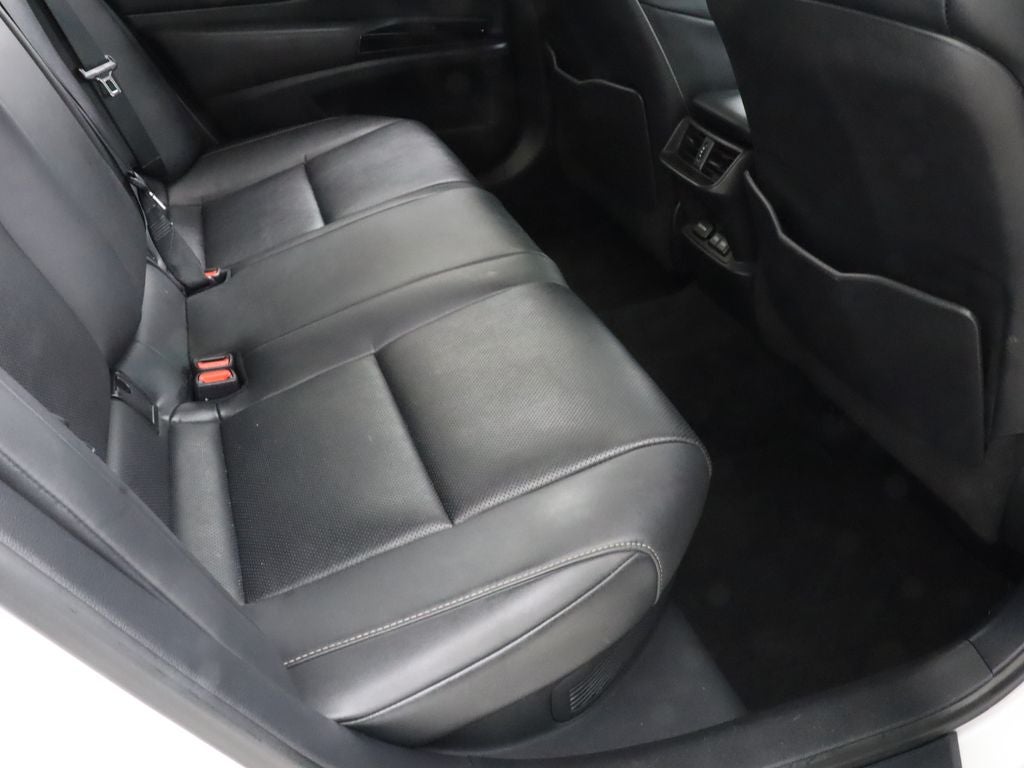 2022 Lexus ES 300h Premium Navigation