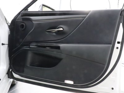 2022 Lexus ES 300h Premium Navigation