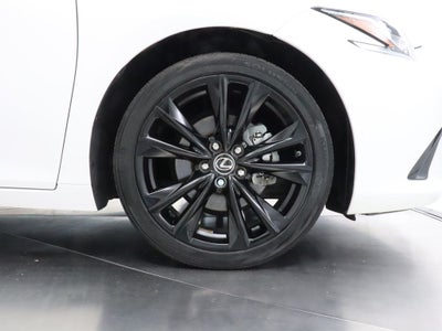 2022 Lexus ES 300h Premium Navigation