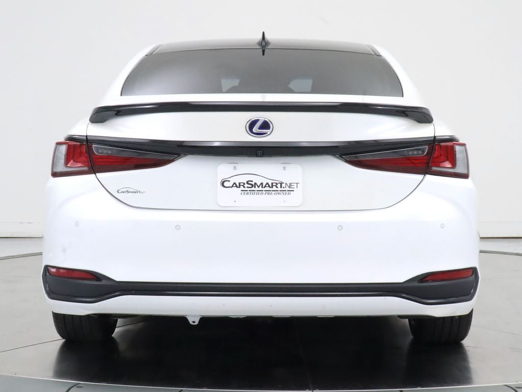 2022 Lexus ES 300h Premium Navigation