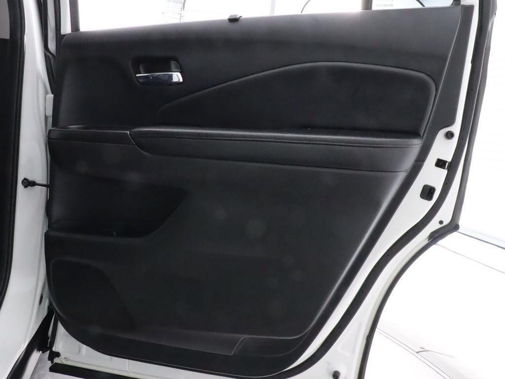 2022 Honda Pilot Touring AWD 8 Passenger