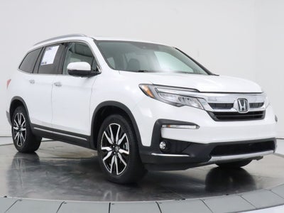 2022 Honda Pilot Touring AWD 8 Passenger